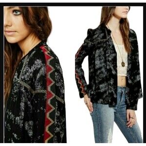 Ecote Urban Outfitters Cropped Jacket Medium Black Lightweight Metallic Boho